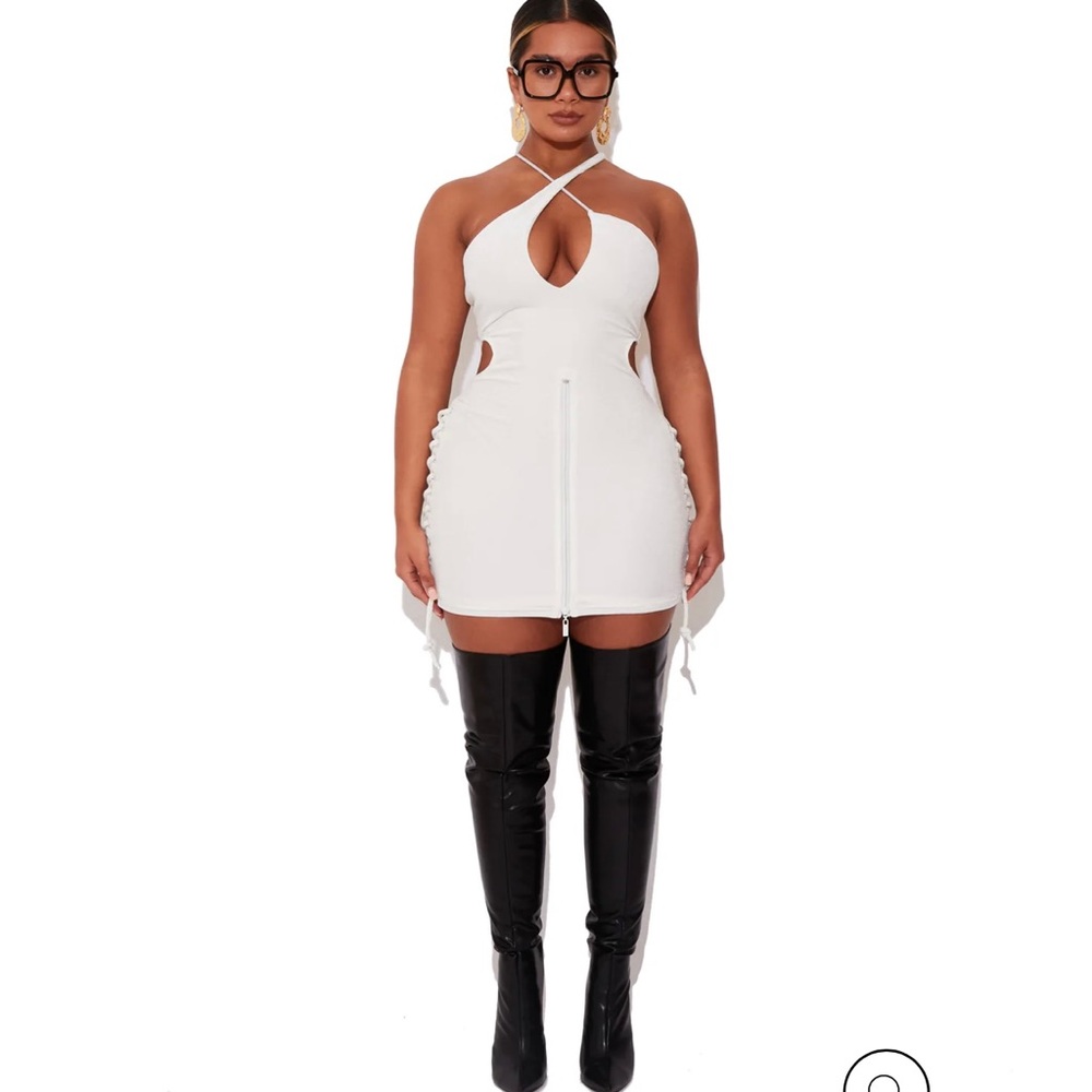 Brand new BBX Brand off white velvet mini dress